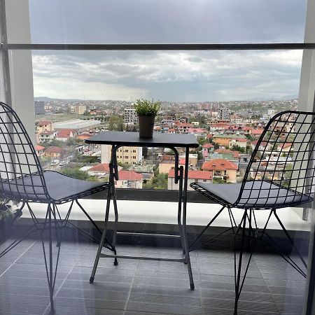Comfy Nest Apartment- Free Parking Tirana Exterior foto