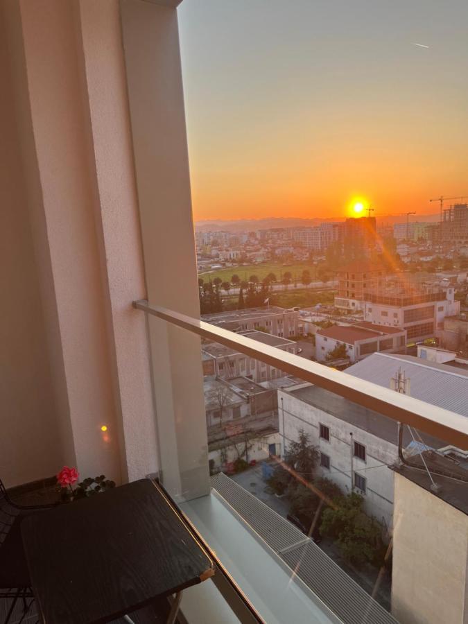 Comfy Nest Apartment- Free Parking Tirana Exterior foto
