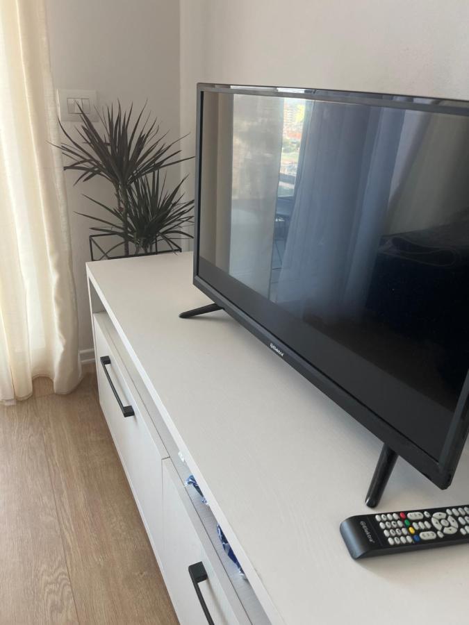 Comfy Nest Apartment- Free Parking Tirana Exterior foto