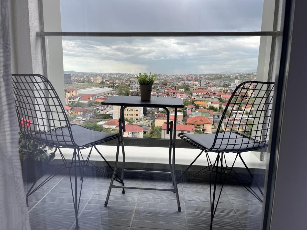 Comfy Nest Apartment- Free Parking Tirana Exterior foto